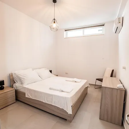 Apartment 3 Bedroom